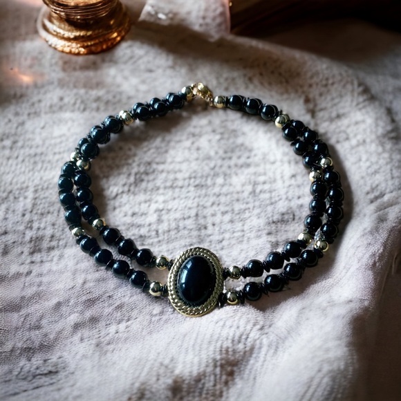 Unique Vintage Jewelry - Vintage Choker Collar Black Pearl Gold Tone Necklace 17” Large Cabochon Pendant